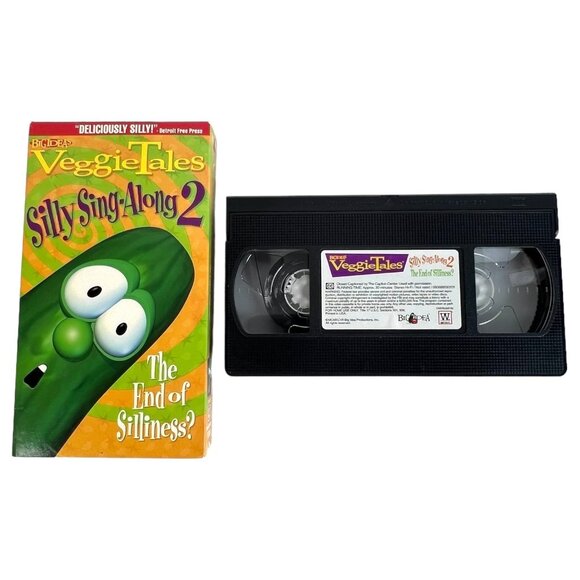 8 VeggieTales VHS Tapes LarryBoy Silly Sing-Along Madame Blueberry Rack Shack - Picture 3 of 10